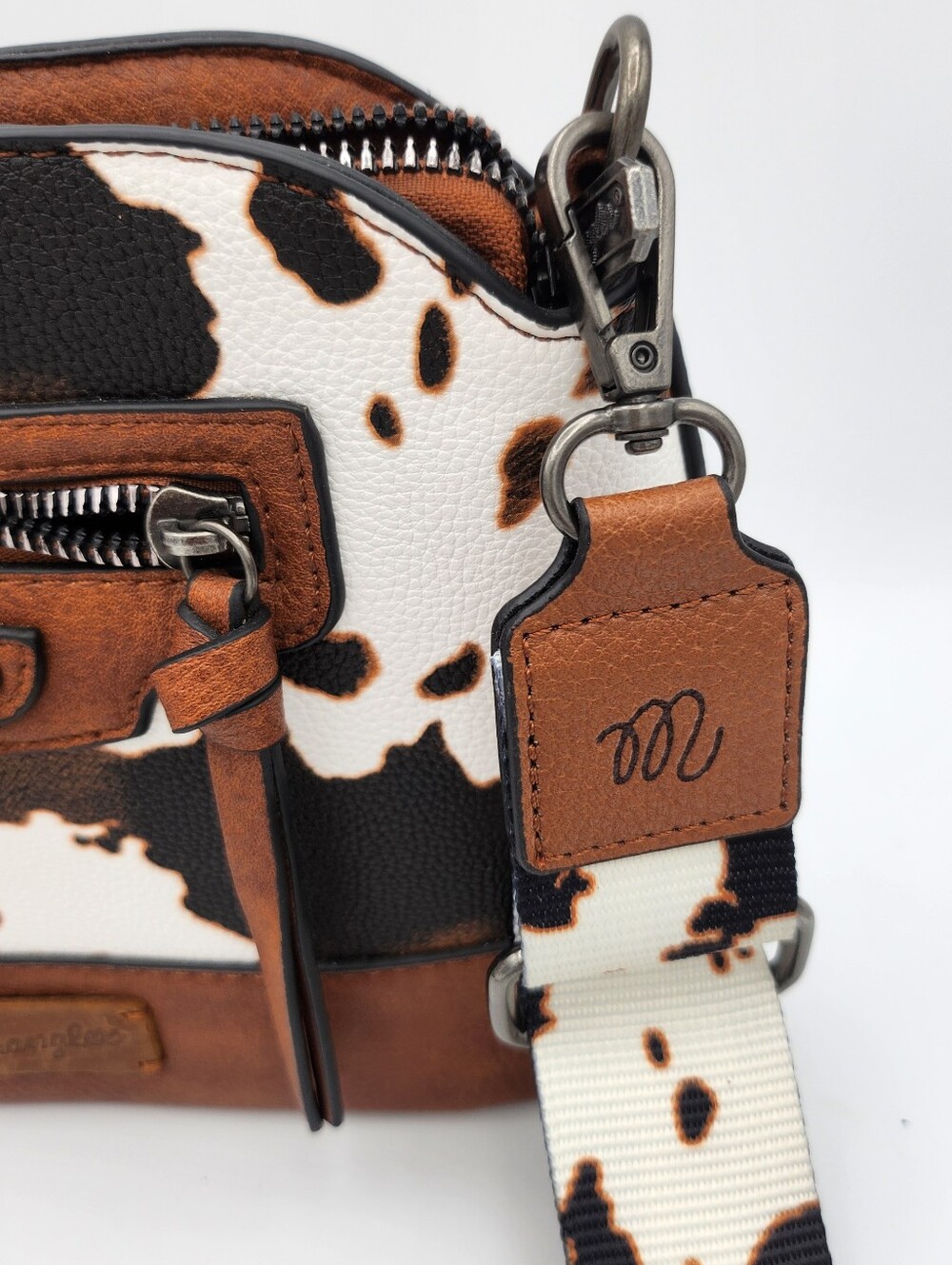 Wrangler Cowhide-Print Canvas Crossbody Bag in Brown & White ♡ NWT - Picture 6 of 7